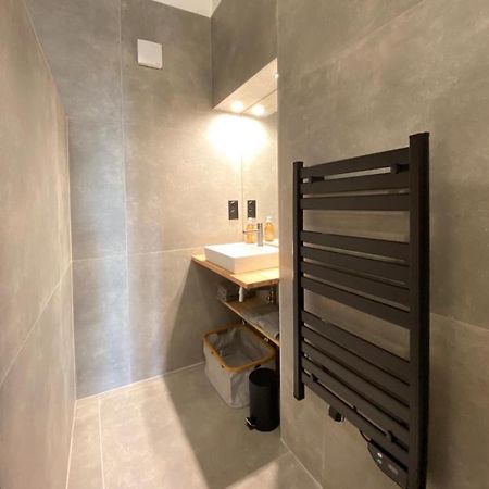 Grand Confort Au Coeur De Nimes Luaran gambar