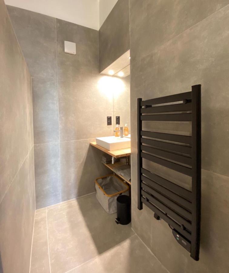 Grand Confort Au Coeur De Nimes Luaran gambar